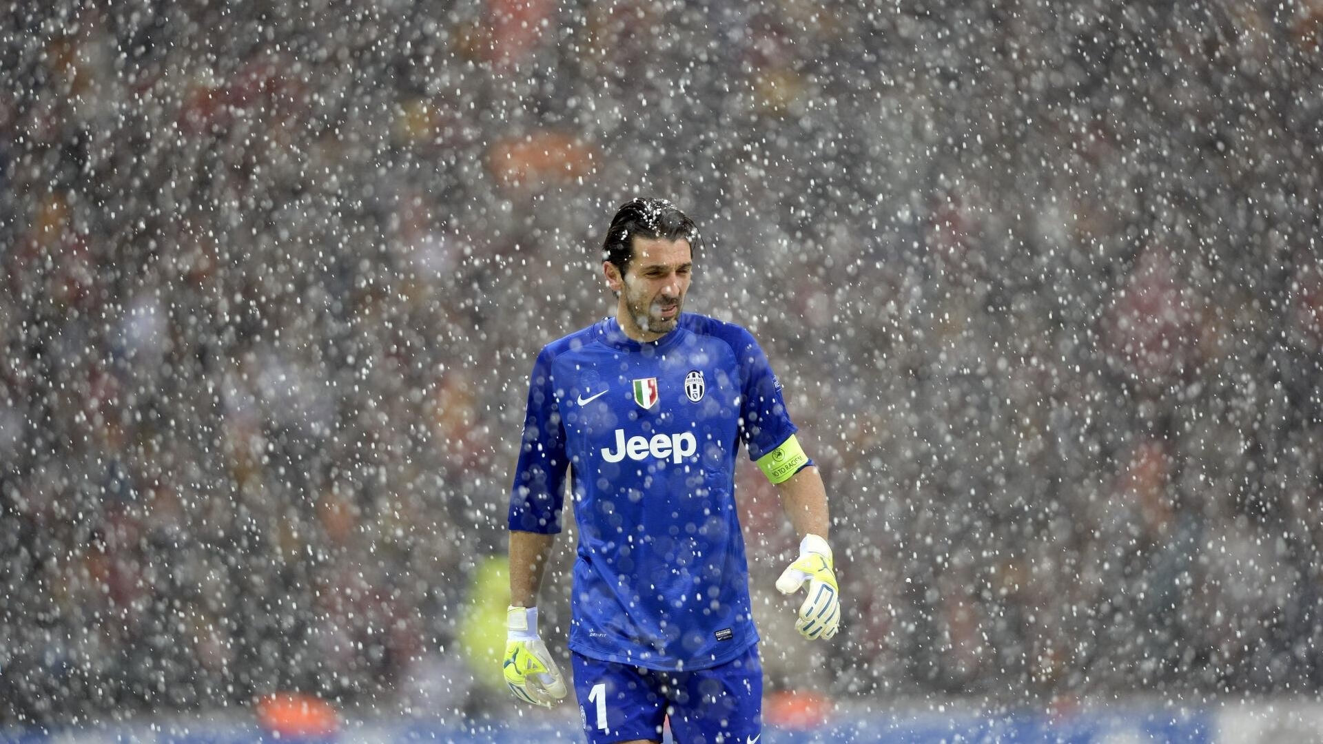 金玟哉一柱擎天！多特蒙德单节风暴击溃尼斯，亚洲铁卫在焦点之夜定义比赛